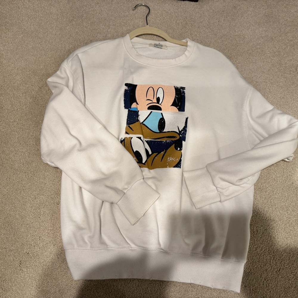 Women Disney sweat shirt